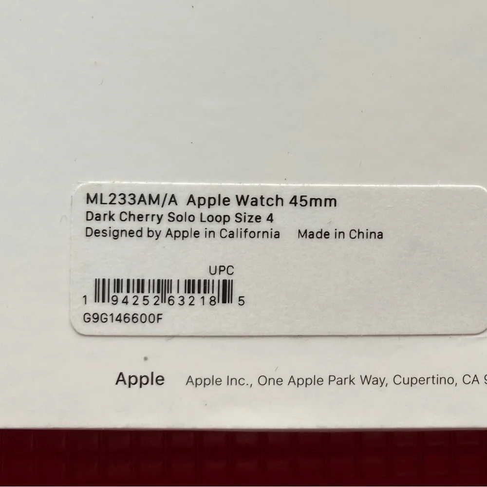 Apple watch SOLO loop band (4) Black Cherry